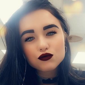 Meet your Posher, Paige